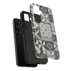Maluelue (Black & Grey) Phone Case