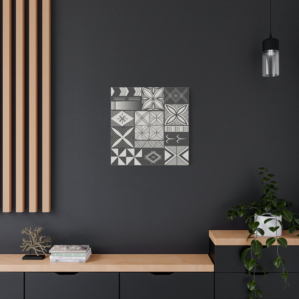 Maluelue (Black & Grey) Canvas