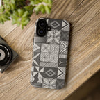 Maluelue (Black & Grey) Phone Case