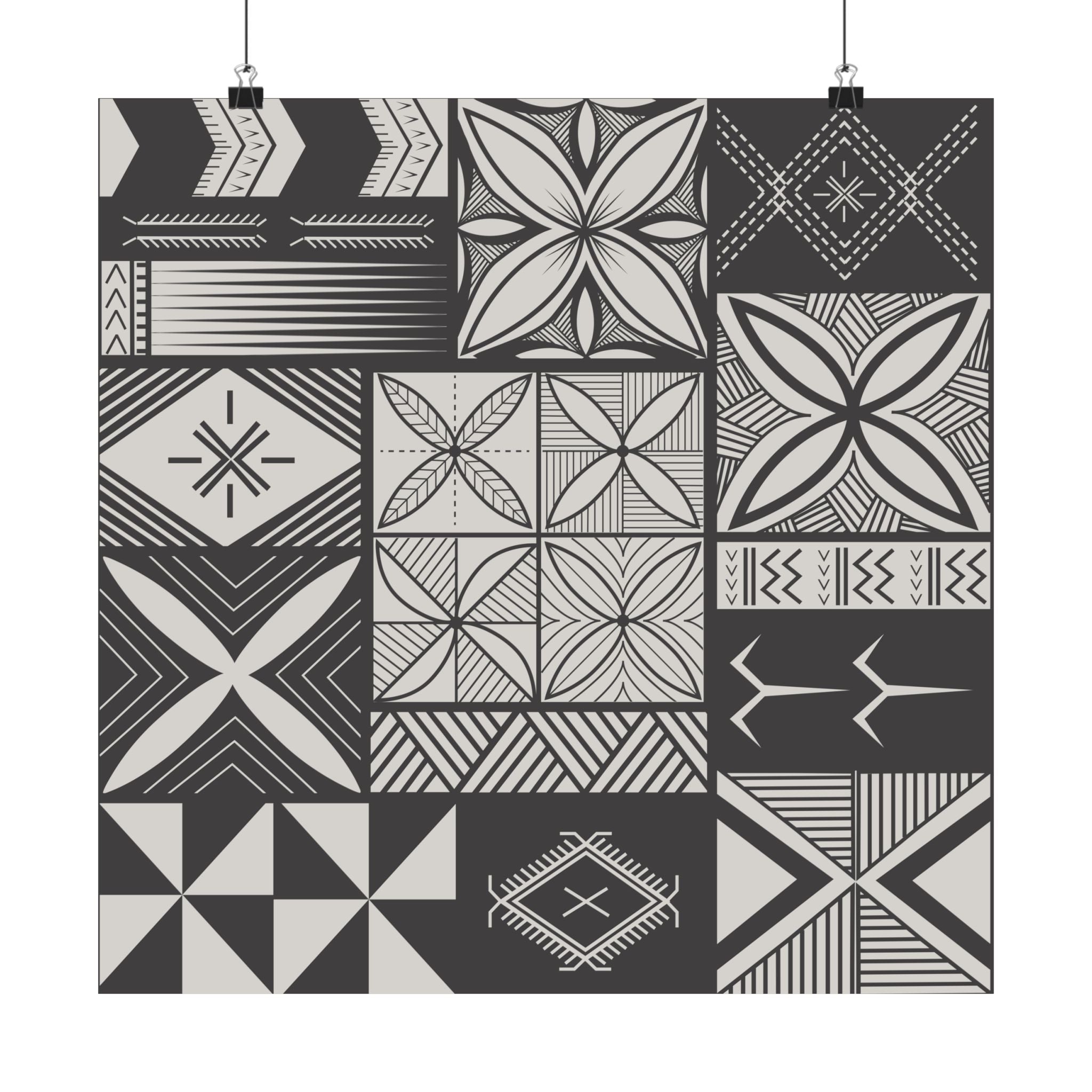 Maluelue (Black & Grey) Poster