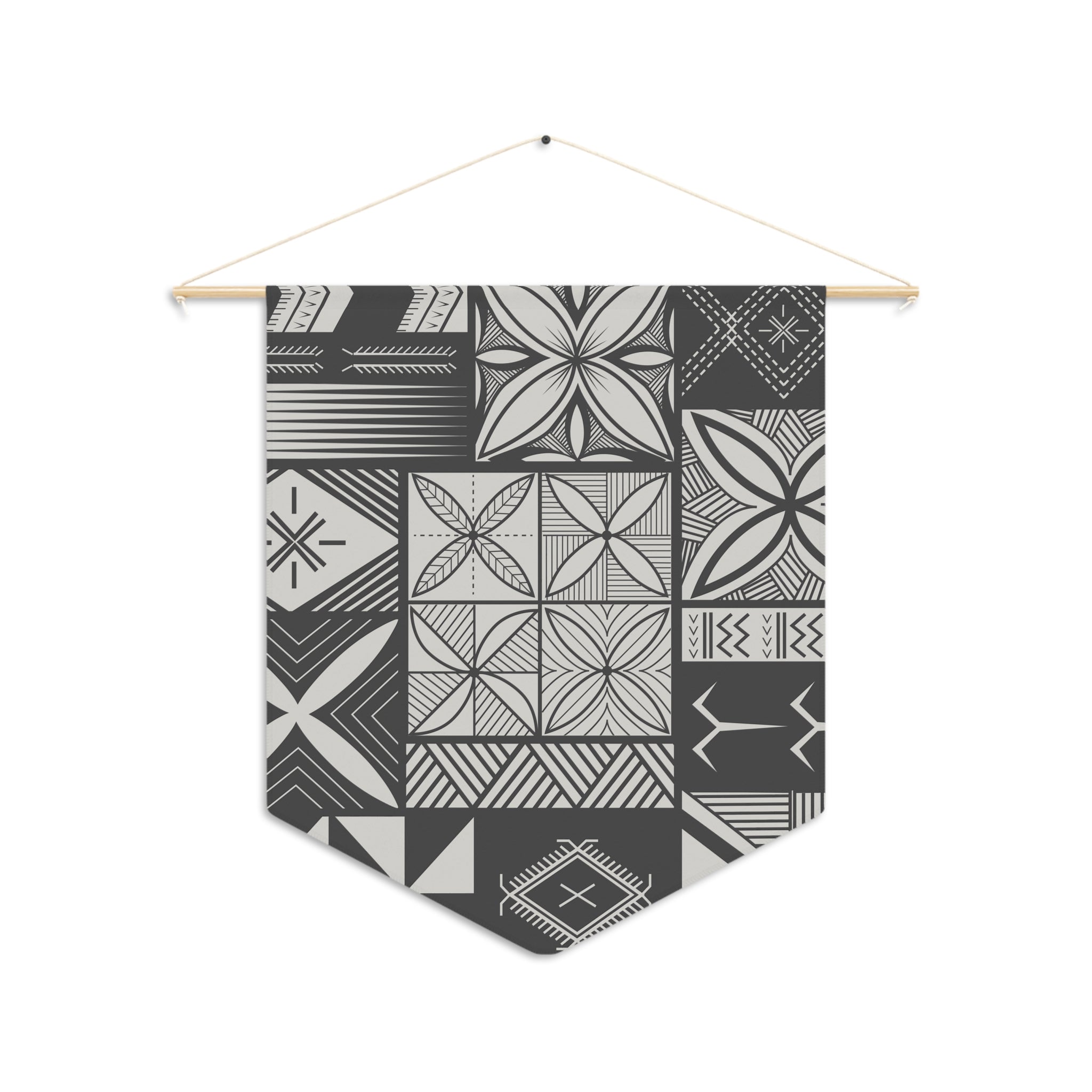 Maluelue (Black & Grey) Pennant Banner