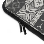 Maluelue (Black & Grey) Laptop Sleeve