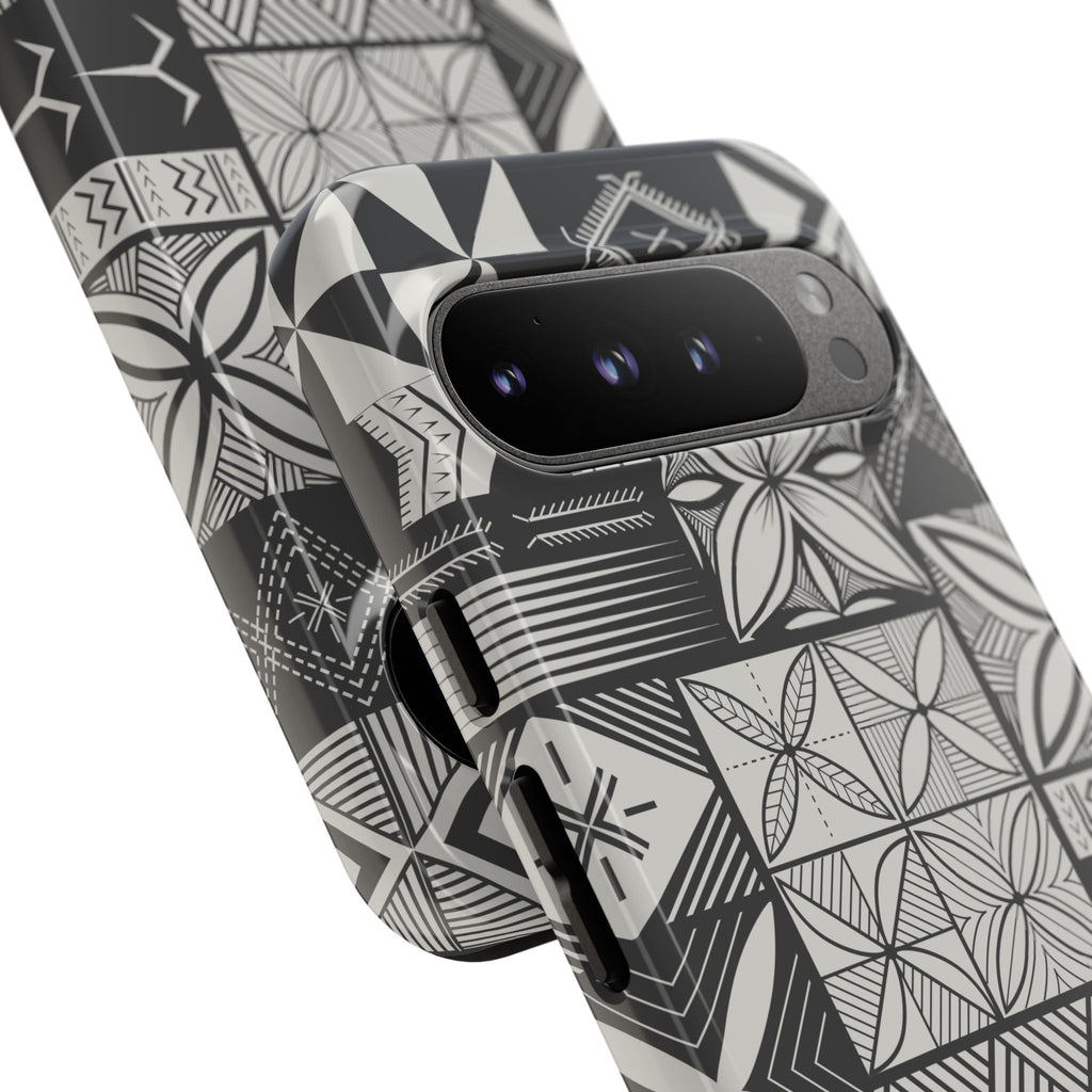 Maluelue (Black & Grey) Phone Case