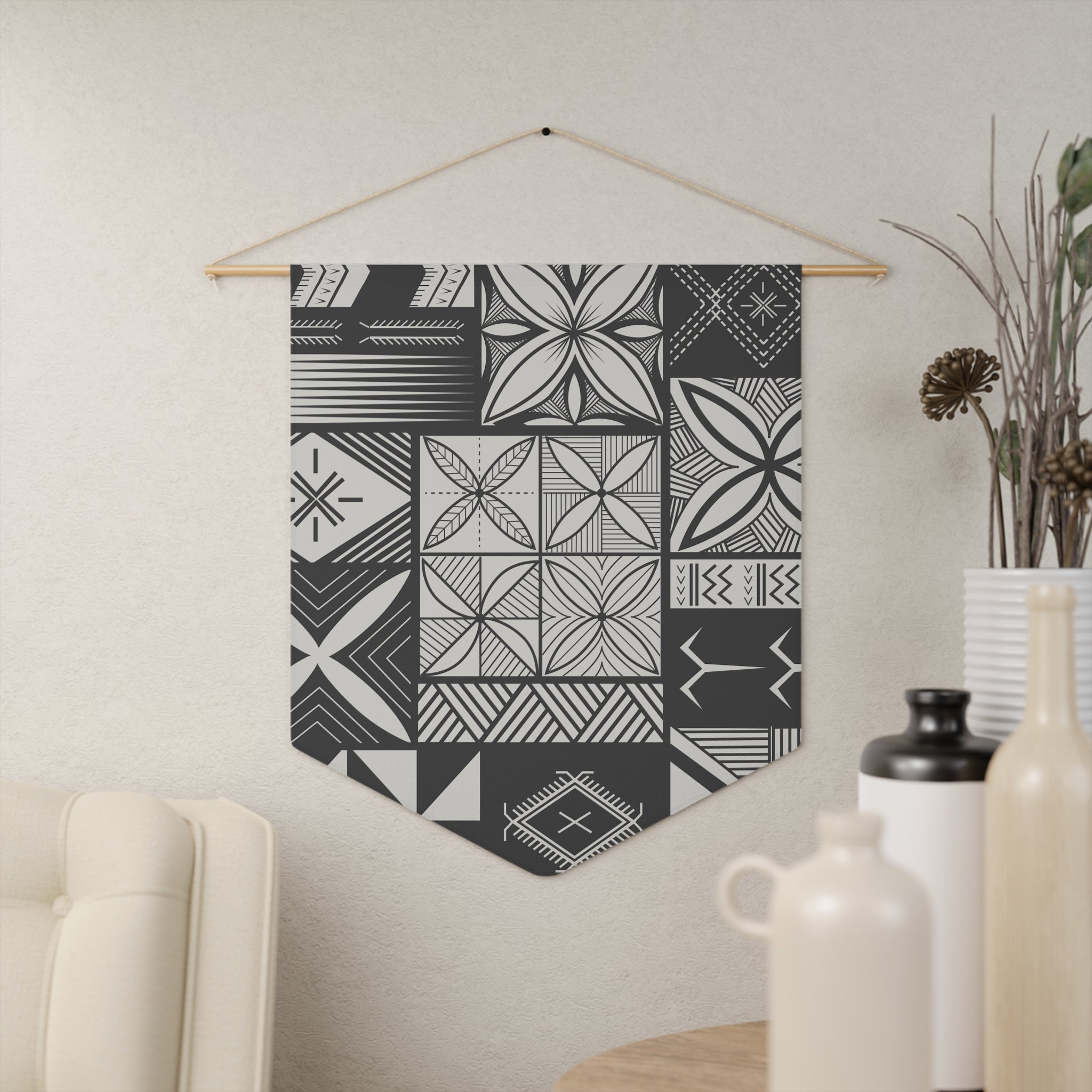 Maluelue (Black & Grey) Pennant Banner