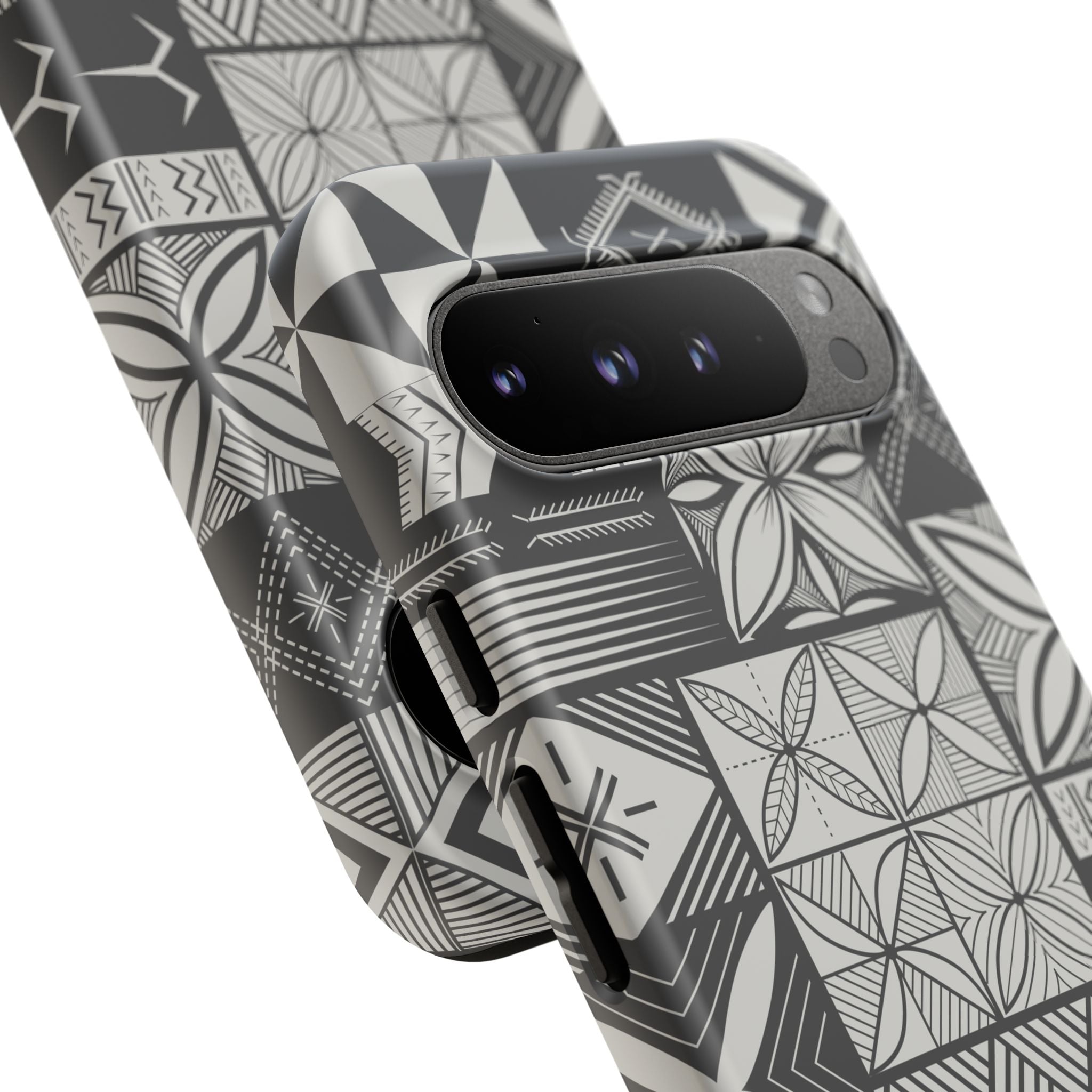 Maluelue (Black & Grey) Phone Case