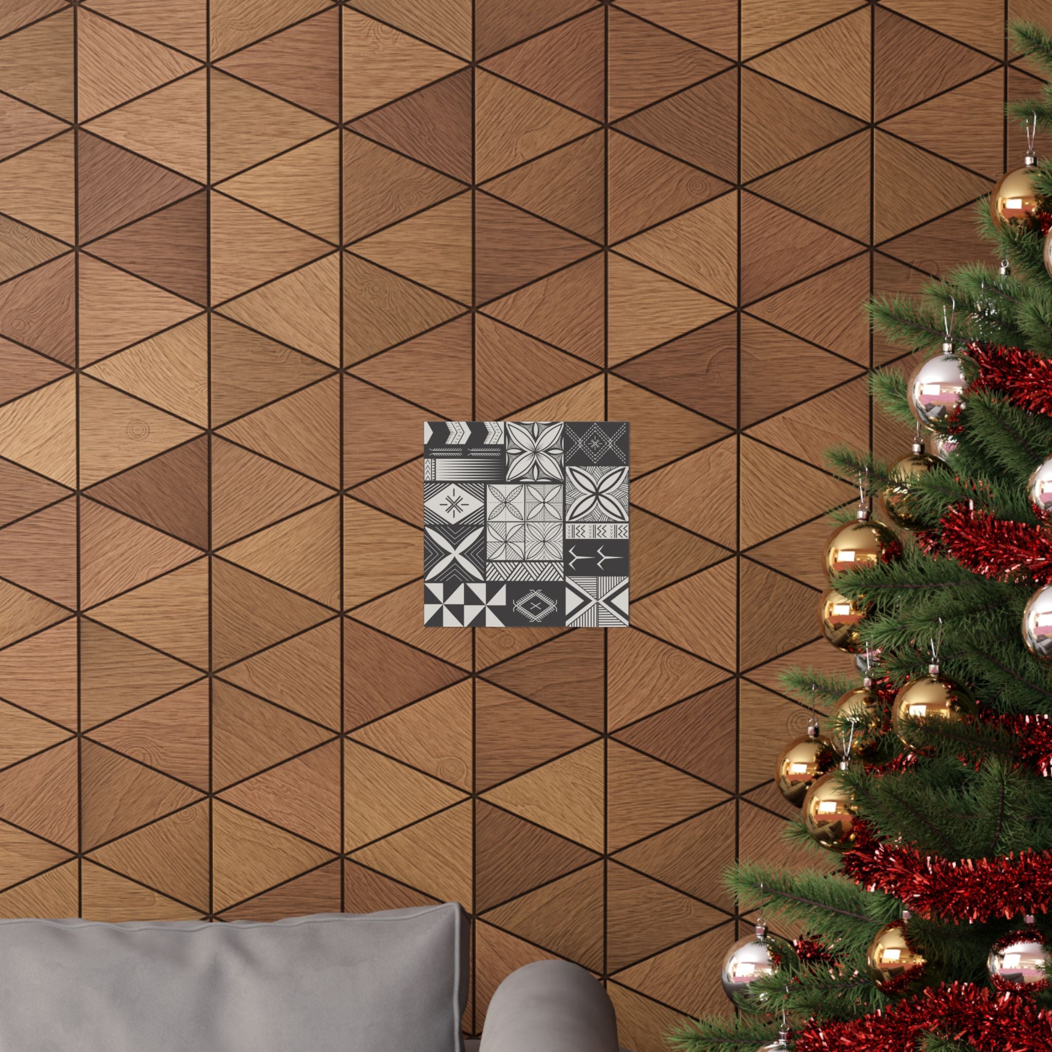 Maluelue (Black & Grey) Poster