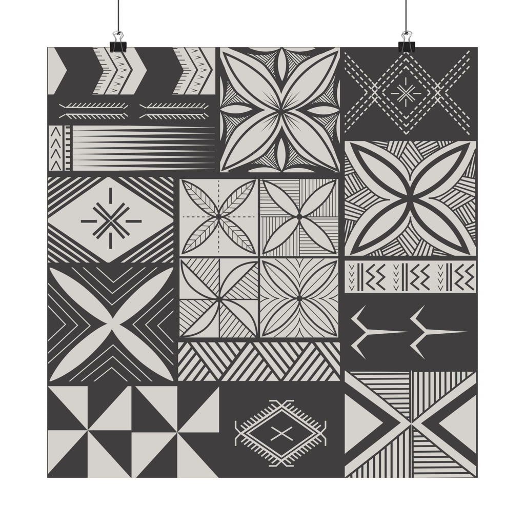 Maluelue (Black & Grey) Poster