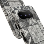 Maluelue (Black & Grey) Phone Case